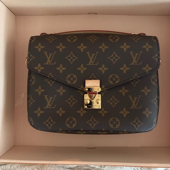 2025 Louis Vuitton Pouchette Métis - Picture 6 of 16